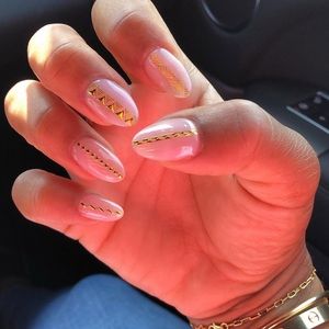 Meet your Posher, Khadijah